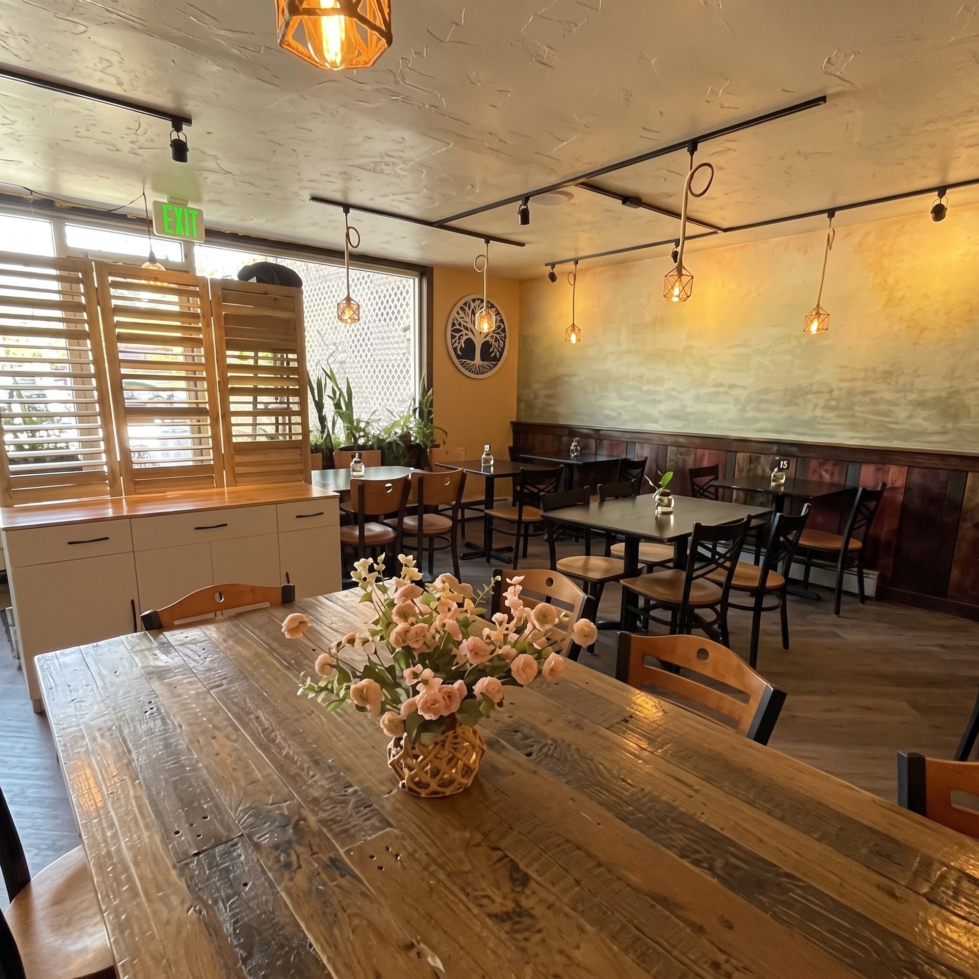 Reserve Your Table At Seedz